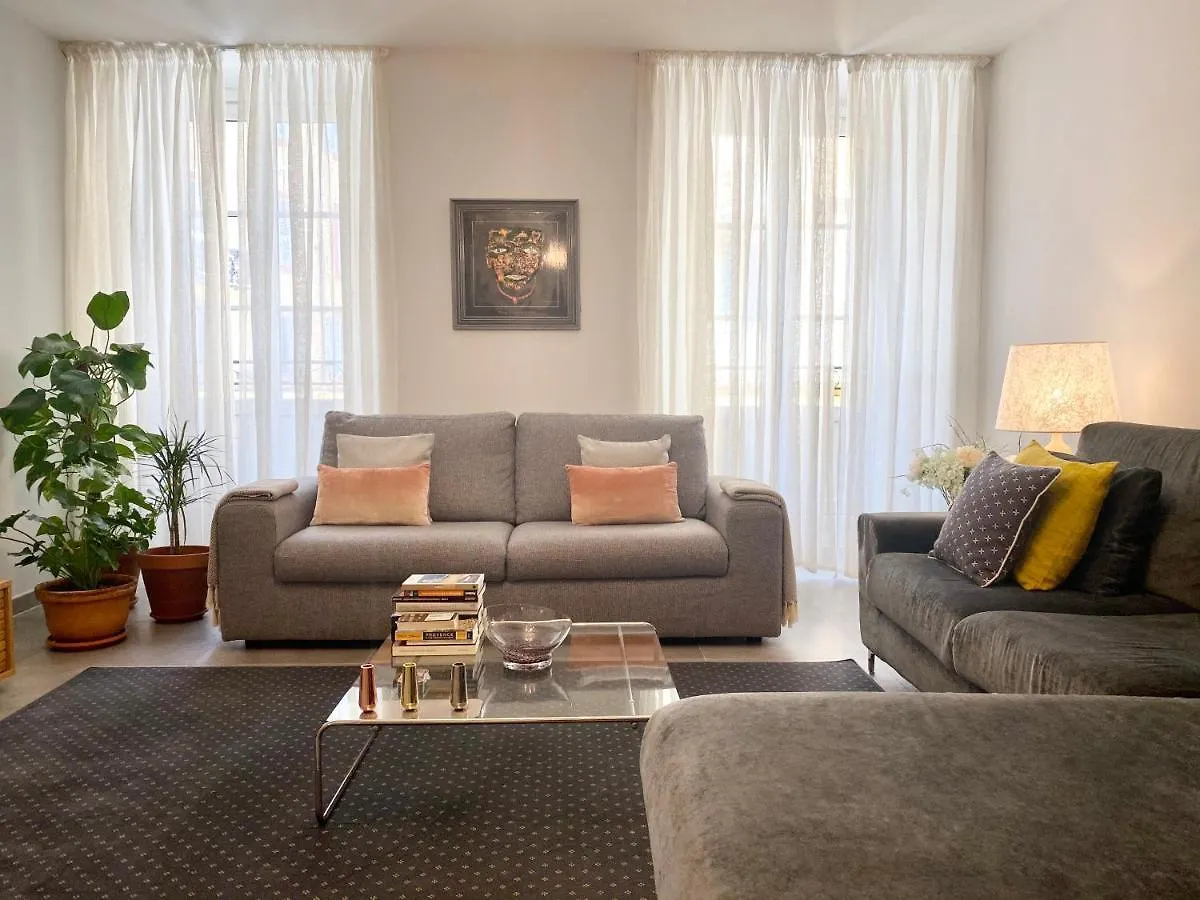 Cozy 2Br Appartment Near The Port Of Nice location