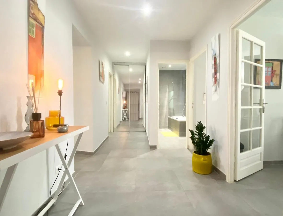 Cozy 2Br Appartment Near The Port Of Nice